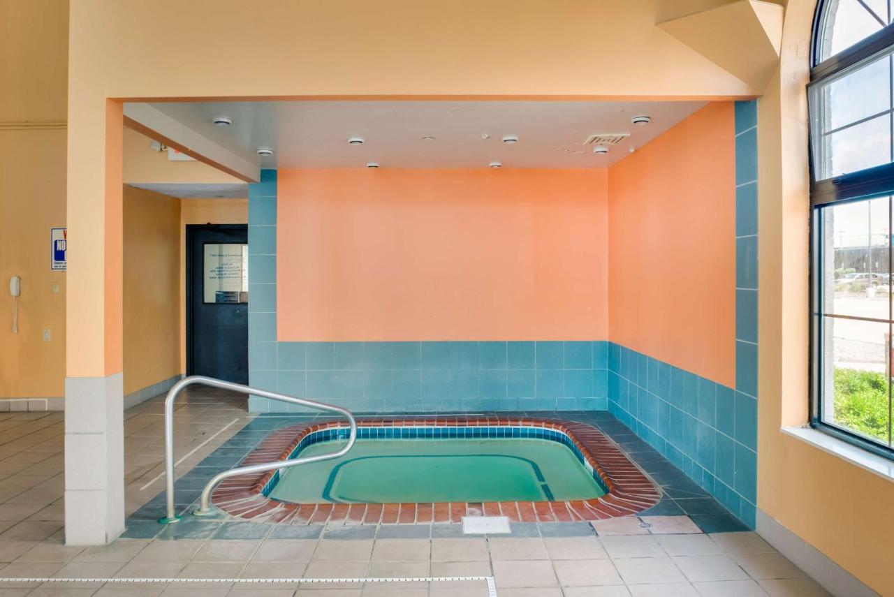 Motel 6-Richmond, In Εξωτερικό φωτογραφία